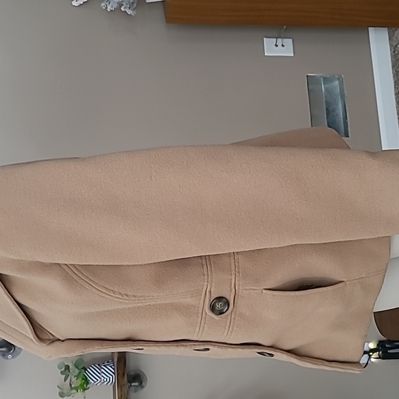 JM Collection Coat - Picture 3 of 7